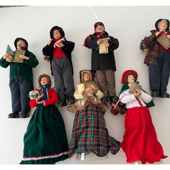 Vintage Christmas Holiday Caroler 18" Figurines Set Of 7 - Picture 1 of 12